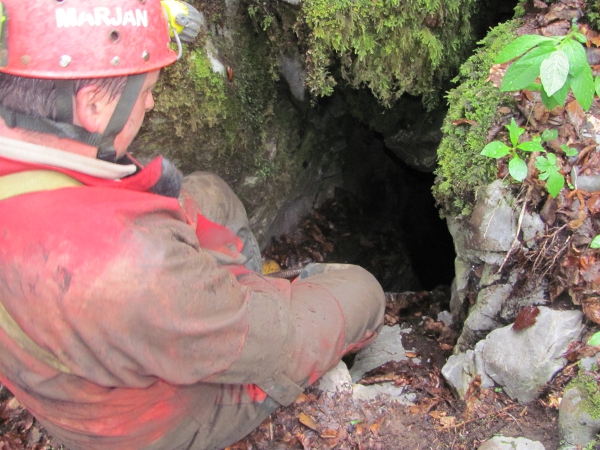 Nova jama na Ljubljanskem vrhu